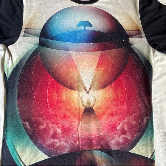 Imaginary Foundation Stars Tree Universe T-shirt Beige Black Psychedelic - Picture 6 of 7
